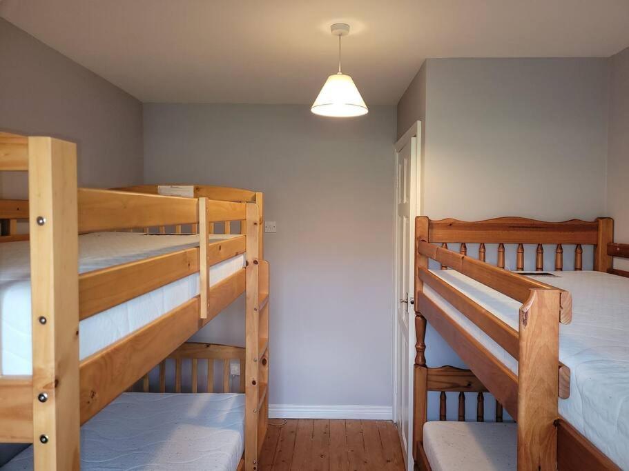 Cottage By The Sea Greencastle غرينكاسيل المظهر الخارجي الصورة
